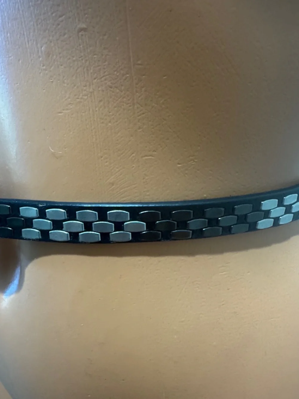 EDDIE BAUER Black Studded Skinny Leather Belt M $75 EUC KL